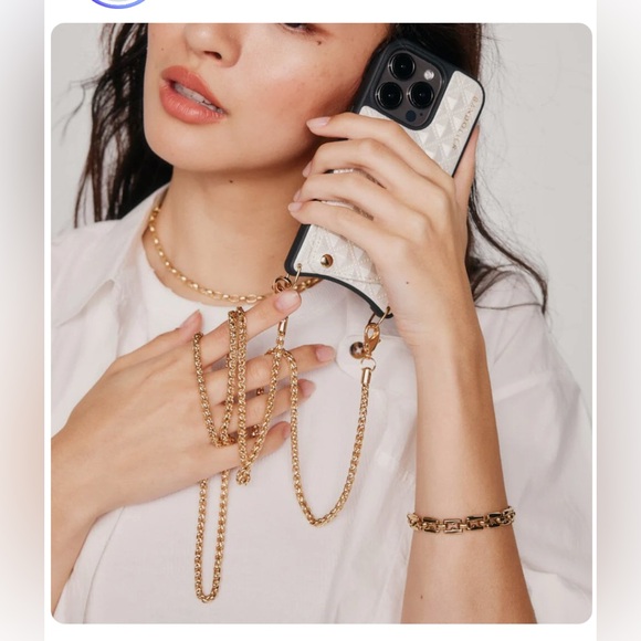 Bandolier Accessories - New Bandolier Sheila Pyramid Embossed Phone Case iPhone 15 Plus